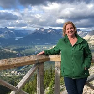 Meet your Posher, Diane